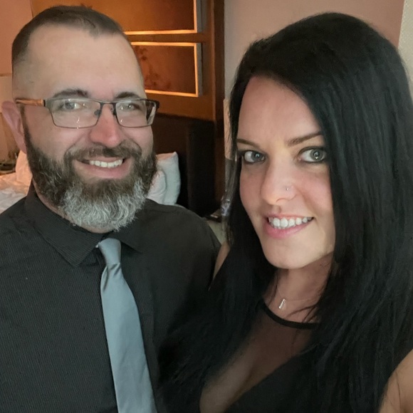 Meet your Posher, Amber - Picture 1 of 1